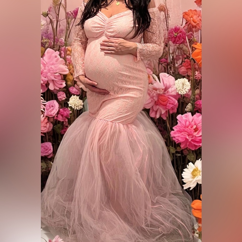 Pink lace mermaid maternity gown